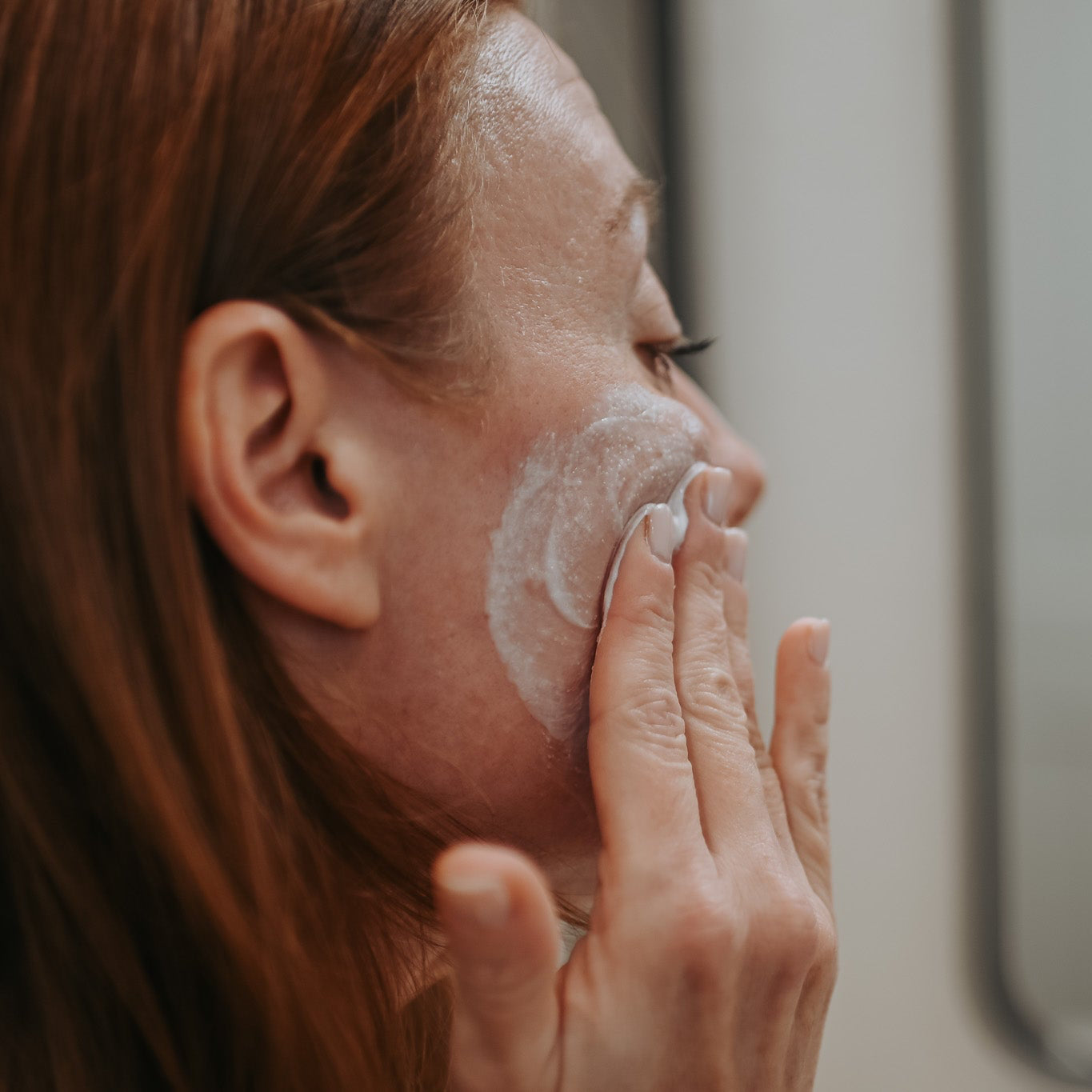 Awake Hydrating Scrub